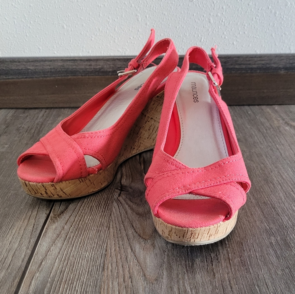 Maurices Coral Wedges Open Toe Size 8